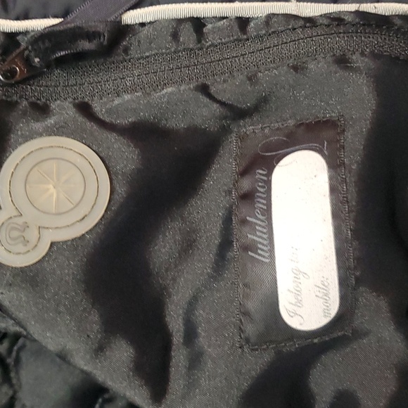 Lululemon Hooded Parka in Black - Picture 4 of 15